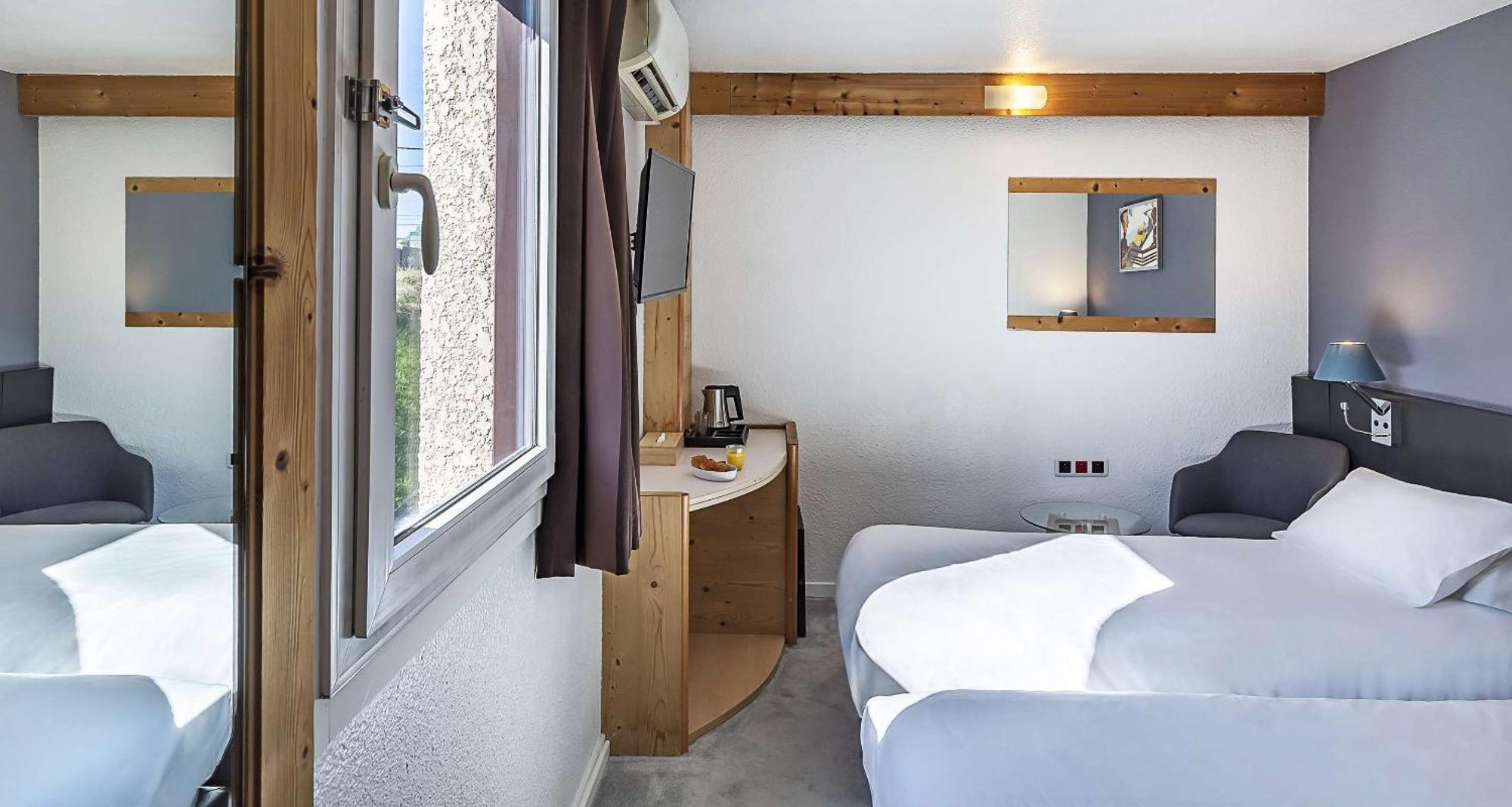 Sure By Western Annecy Hotel 3*