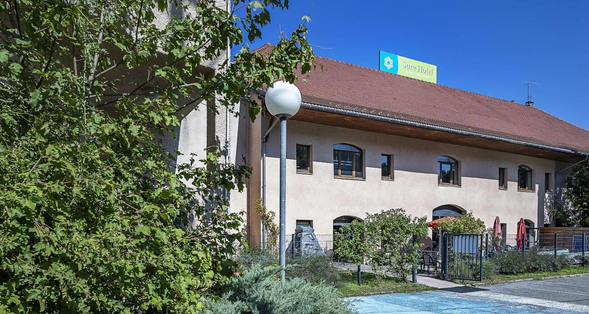 Sure By Western Annecy Hotel 3*